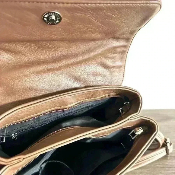 NWT Elegant Crossbody Shoulder Bag Brown - Picture 5 of 6